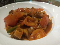 番茄烩牛腩-巴扎美食·新疆菜·西域歌舞表演餐厅(新疆大厦店)