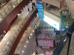 -圆融星座购物中心