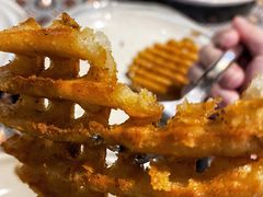 佳珍炸薯网-彼德西餐厅(凯德广场新南店)