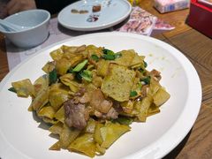 -黄泥岗·地道湖北菜(奥特莱斯店)