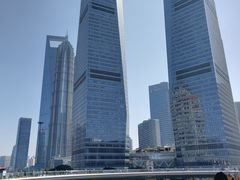 -陆家嘴空中步行连廊