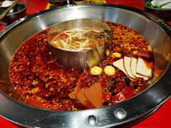 -谭鸭血老火锅(万象九宜城店)