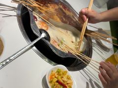 -佰人王串串香火锅(洋珠巷店)