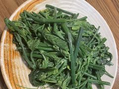 蒜蓉瓜尖-金孔雀德宏傣味餐馆(魏公村店)
