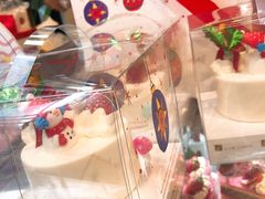 -罗森尼娜(德思勤店)