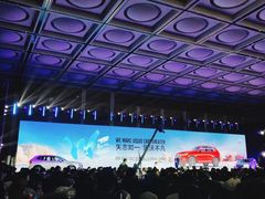 -上海跨国采购会展中心