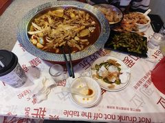 -一只虾·小龙虾·烧烤·肉蟹煲(同泰时代广场店)