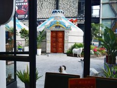 -娜仁图雅蒙古美食村(33小镇店)