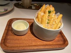 -阿妮叶李(光谷世界城店)