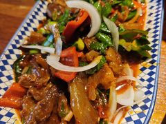 -柴窝堡22号辣子鸡·传承新疆菜