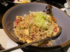 -穹六人间 people 6(岳阳路店)