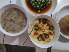 -爱月宝月嫂·育儿嫂(哈尔滨总店)