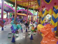 -七彩云南欢乐世界