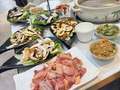 -原林野山菌火锅·炒菌(关上野生菌一条街店)
