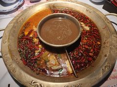 -哥老官重庆美蛙鱼头(日月光店)