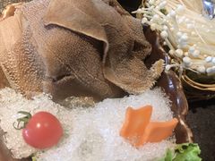 -湊湊火锅·茶憩(新中关购物中心店)