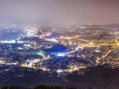 -紫金山山顶公园