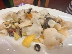 -胶东海鲜大排档(北太平庄店)
