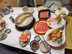 -花和寿喜烧·三文鱼自助专门店(万象城店)