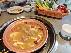-阿婆情腊排骨火锅·野生菌季(古城旗舰店)
