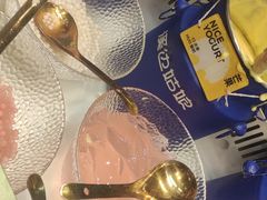 -溪边姑娘·拉丝酸奶水果捞(春熙路店)