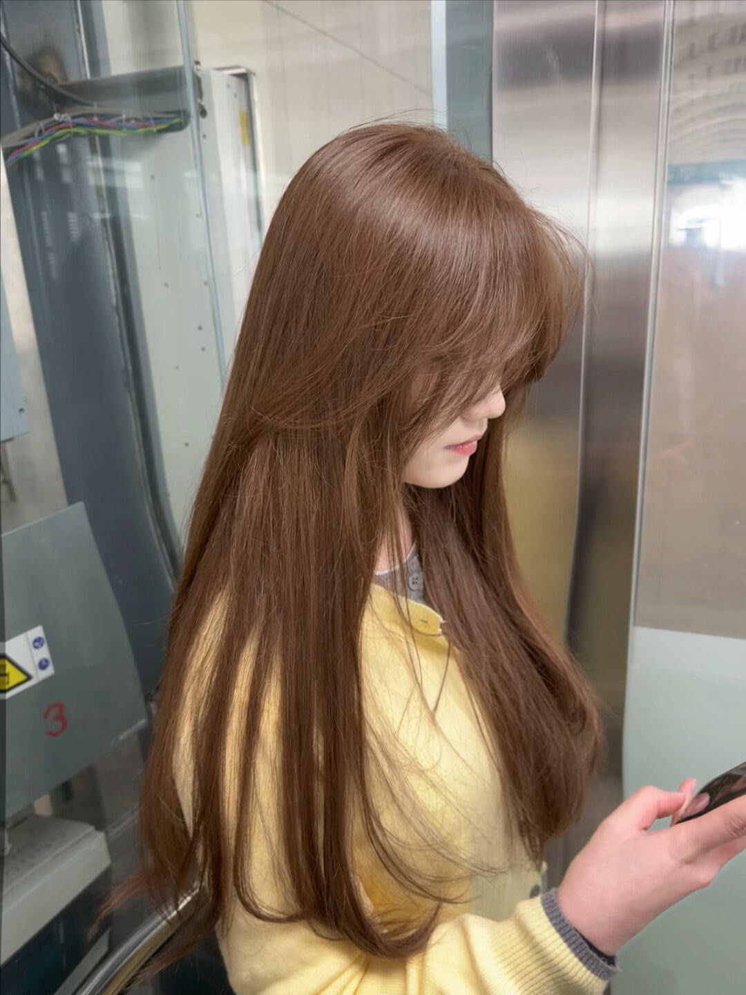 温柔棕色如丝缕