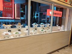 -阿瓦山寨·湘菜现炒·剁椒鱼头王(咸阳总店)