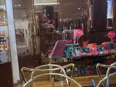 -VENCHI 闻绮(上海佛罗伦萨小镇店)