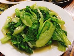 蒜蓉生菜-老地方美食