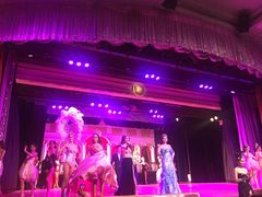 -金东尼人妖秀