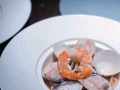 -卡普里披萨·牛扒·下午茶