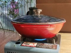 -爱碗亭·鲜炒湖南菜(壹城中心店)