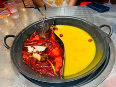 -朱光玉火锅馆(龙阳广场店)