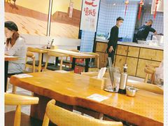 大堂-嘻小北·兰州清汤牛肉面(太平洋森活天地店)