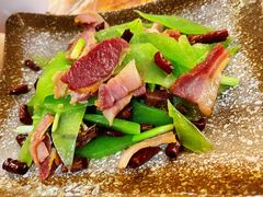 莴笋炒腊肉-滇香肴·云南菜蒸汽石锅鱼(云南北路店)