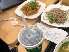 -西部马华清真兰州牛肉面·烧烤夜市(关东店)