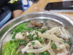 -福屿鲜捞小吃·捞化(福屿总店)