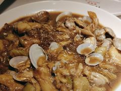 茄子炖蚬子-日丰园海肠水饺·老字号大连海鲜(和平广场店)