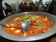 -麻六记(凤凰汇店)