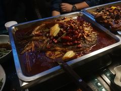 -鸣记脆皮烤鱼·海鲜烤鱼(三八广场店)