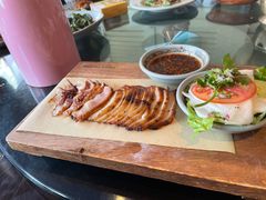 -大头虾越式风味餐厅(光明广场店)