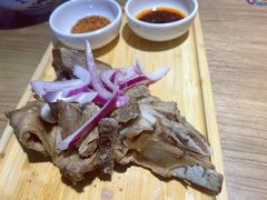 手抓羊排-兰州陈记牛肉面 ·烧烤· 铜锅涮肉(万达店)