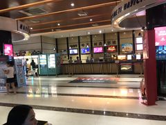 -哈艺时尚影城(海珠赤岗店)