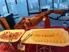 -广州花园酒店-凌璇阁360度高空海鲜自助餐CAROUSEL