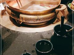 -湊湊火锅·茶憩(打浦桥日月光店)