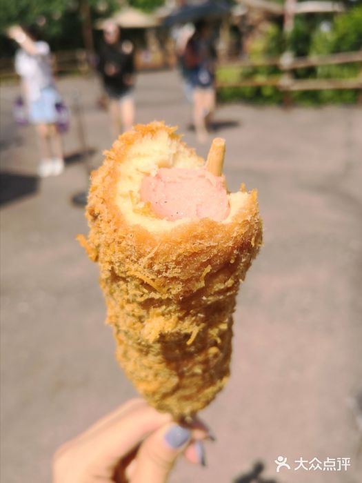 烘焙小餐车玉米热狗图片