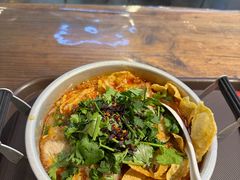 -丽丽三鲜螺蛳粉(田林路店)