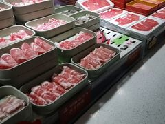 -四囍码头海鲜烧烤自助火锅(外滩南京东路悦荟广场店)