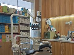-上海仁爱医院口腔科 · 种植