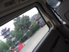 -慈城服务区-停车场